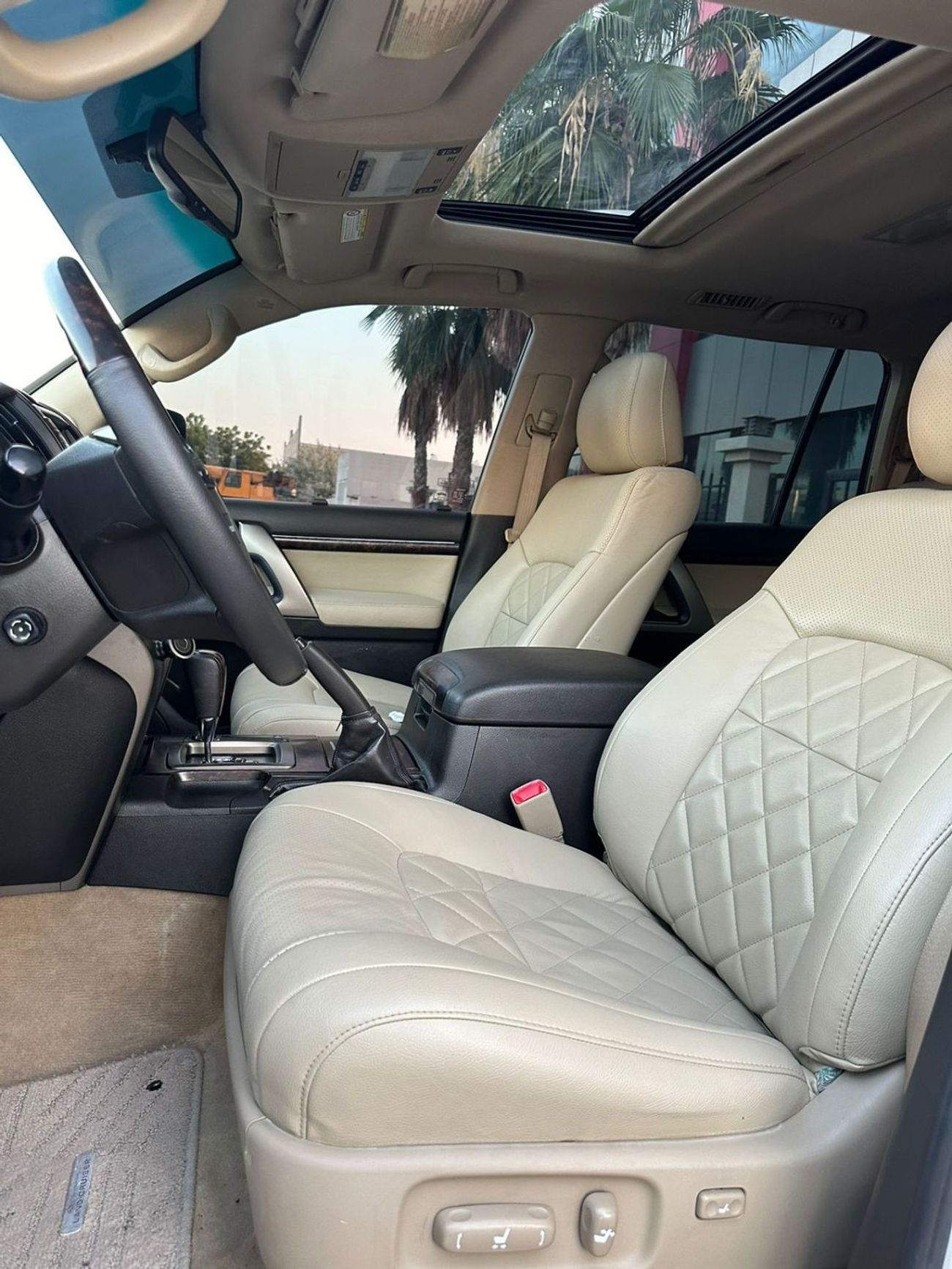 Toyota Land Cruiser تويوتا لاندكروزر VXR i خليجي 2011