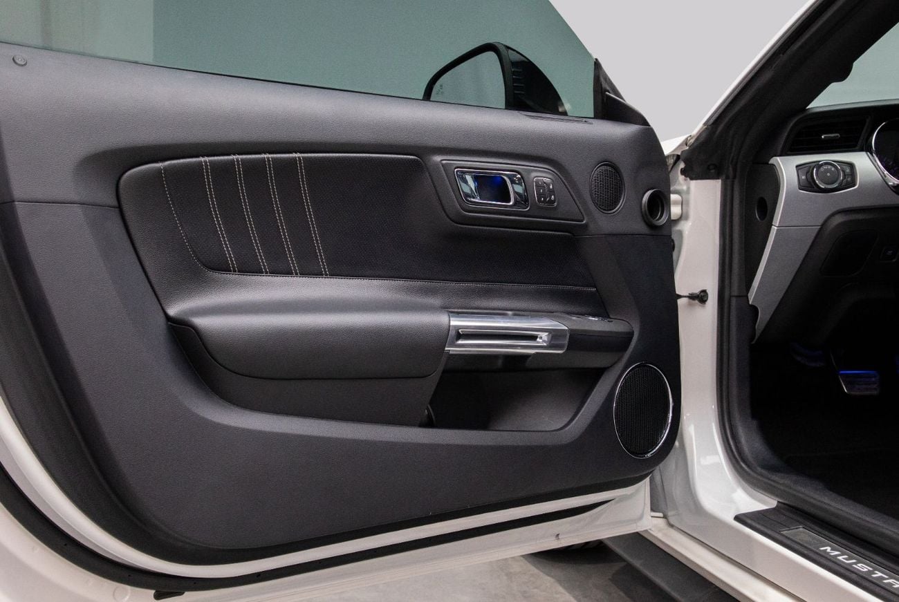 Ford Mustang GT Premium 5.0L V8