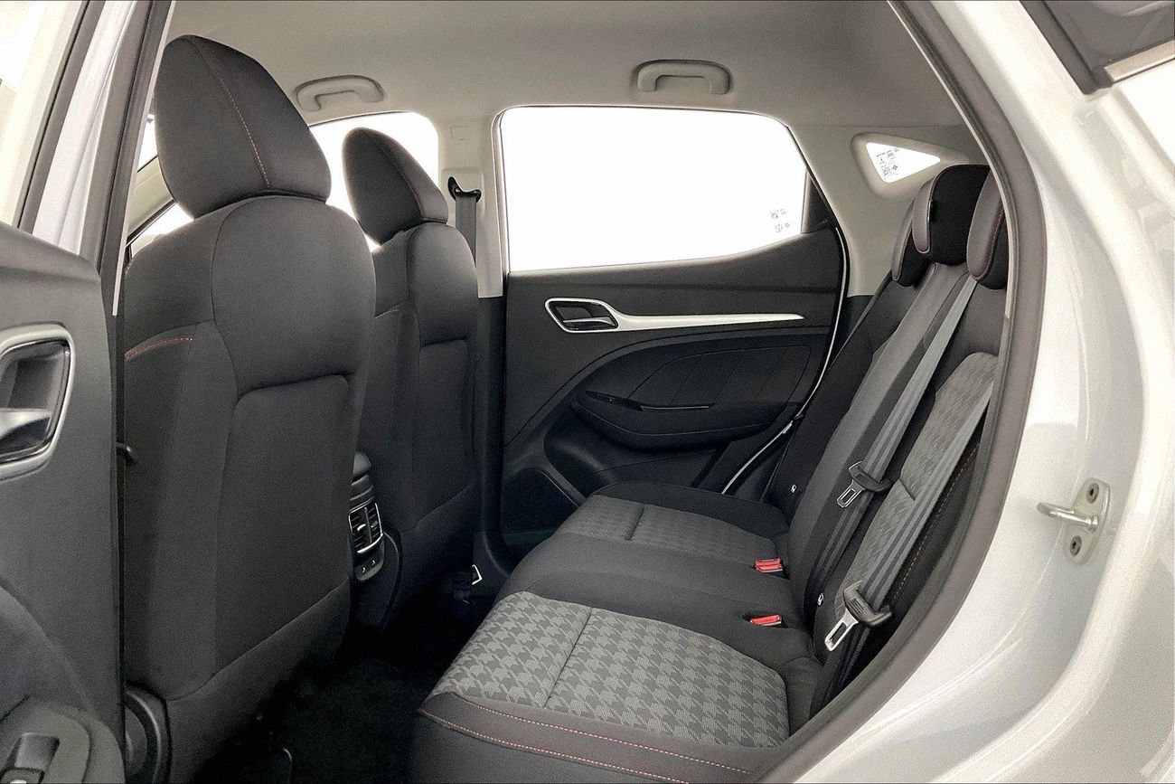 Volkswagen Touareg R-Line| 1 year free warranty | Exclusive Eid offer