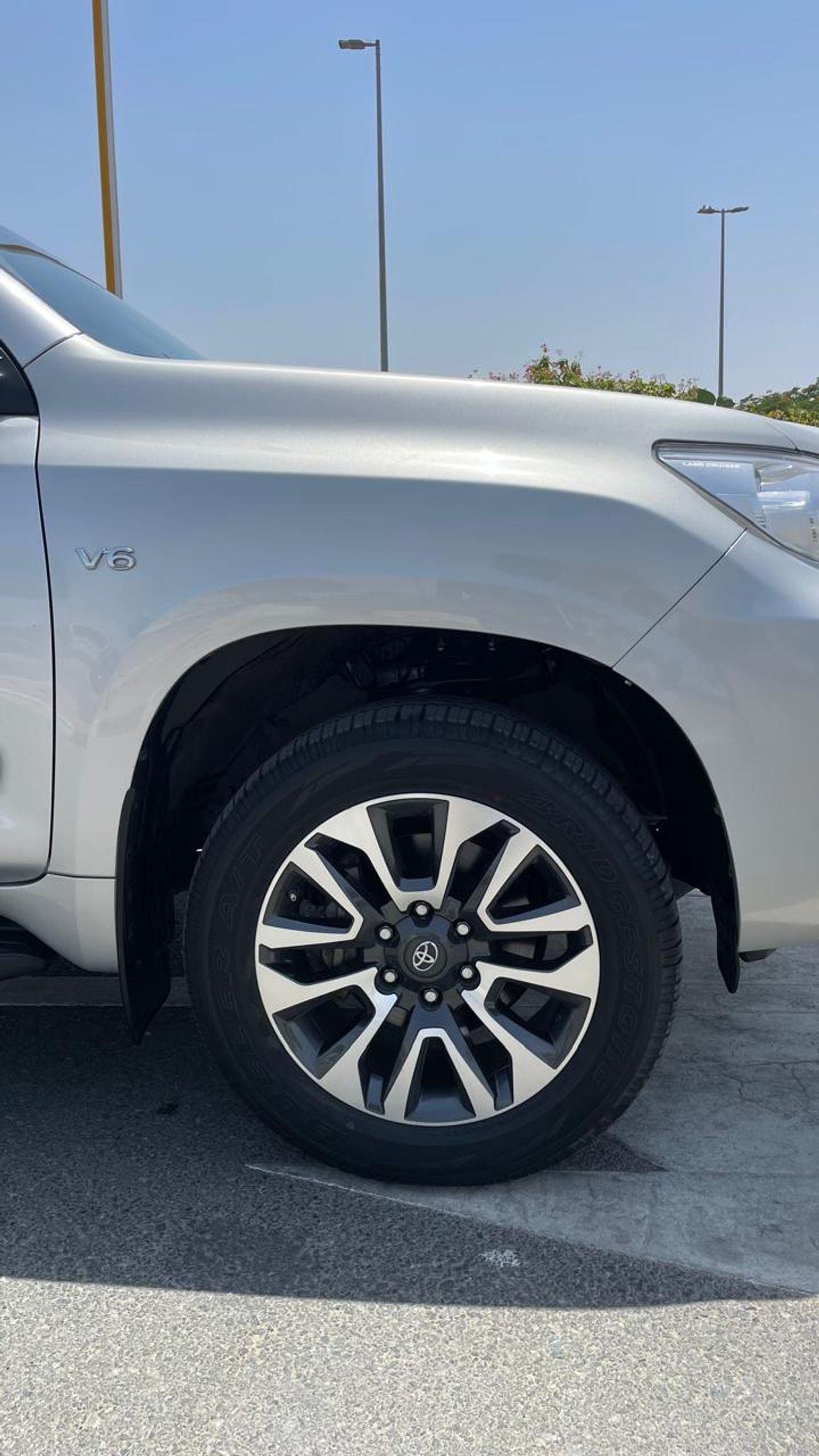 Toyota Prado TX-L Toyota Prado 4.0L V6 4*4 MID Option Petrol