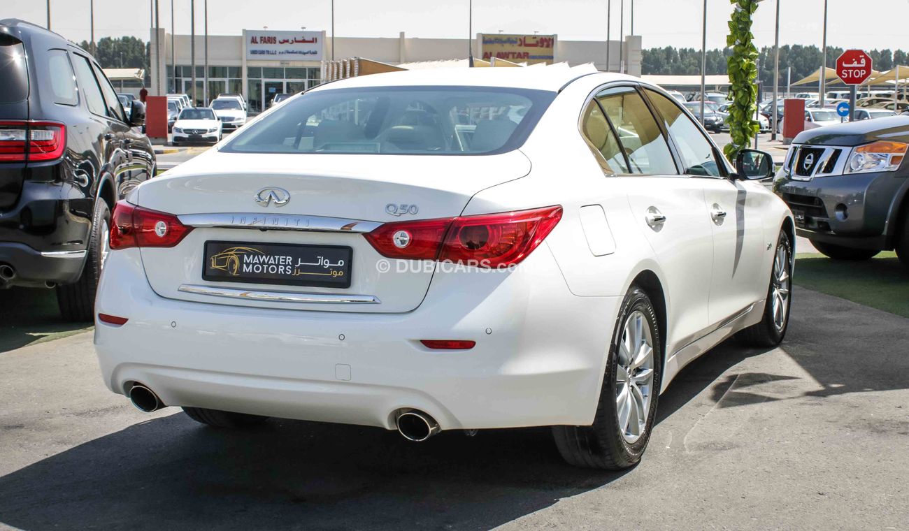 Infiniti Q50 2.0t