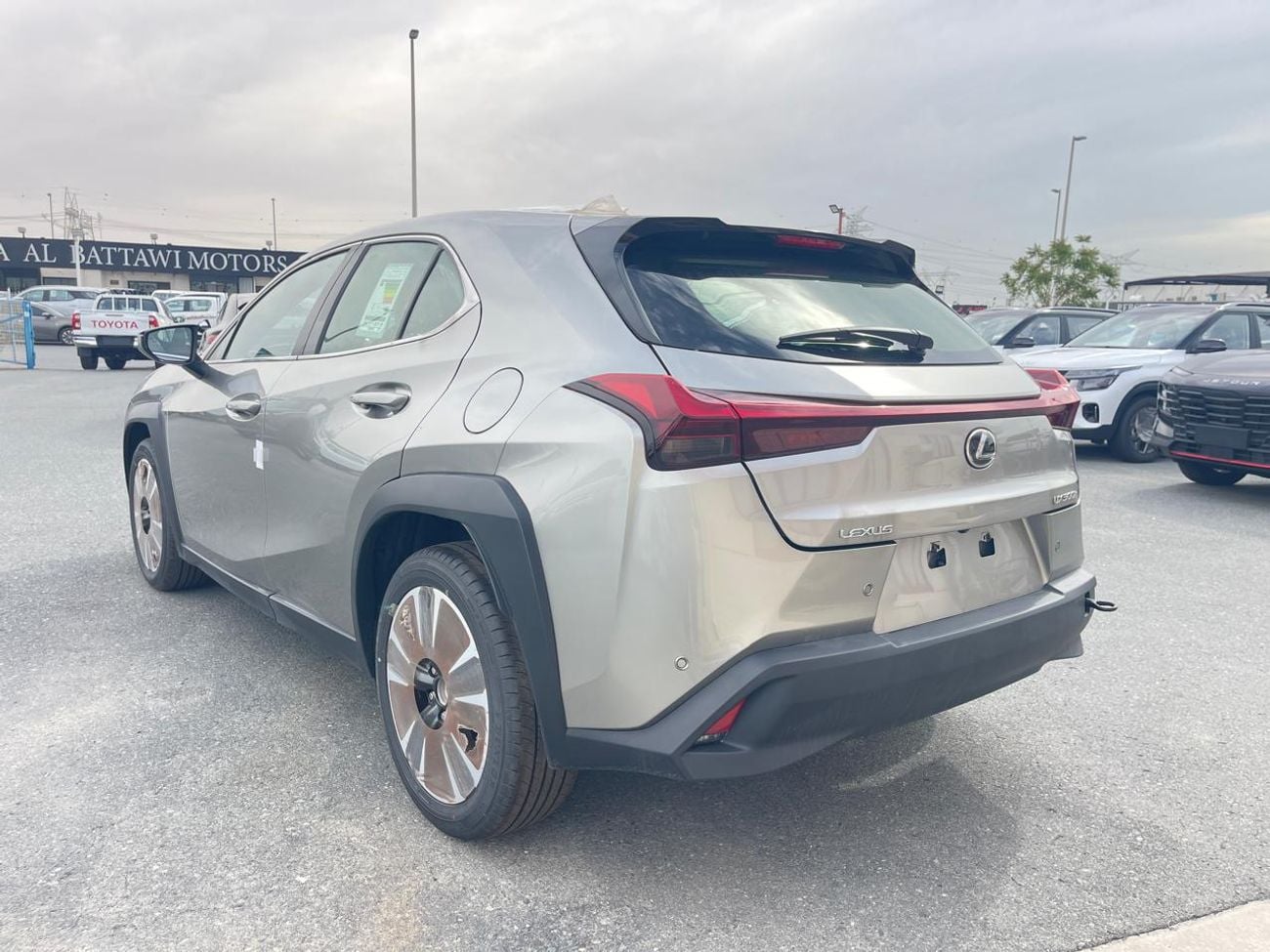Lexus UX300h