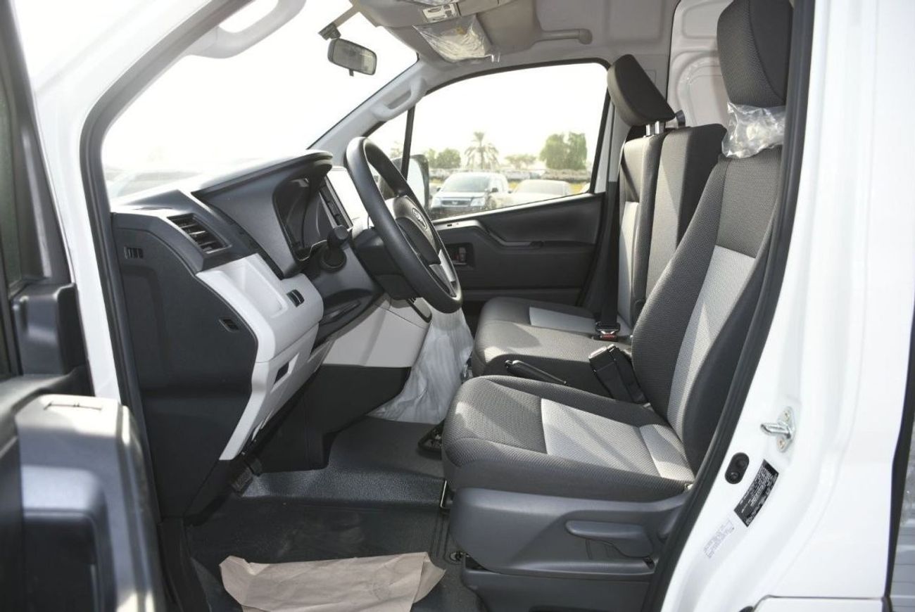 تويوتا هاياس 2025 Toyota HiAce 3.5L V6 Automatic  (CARGO)
