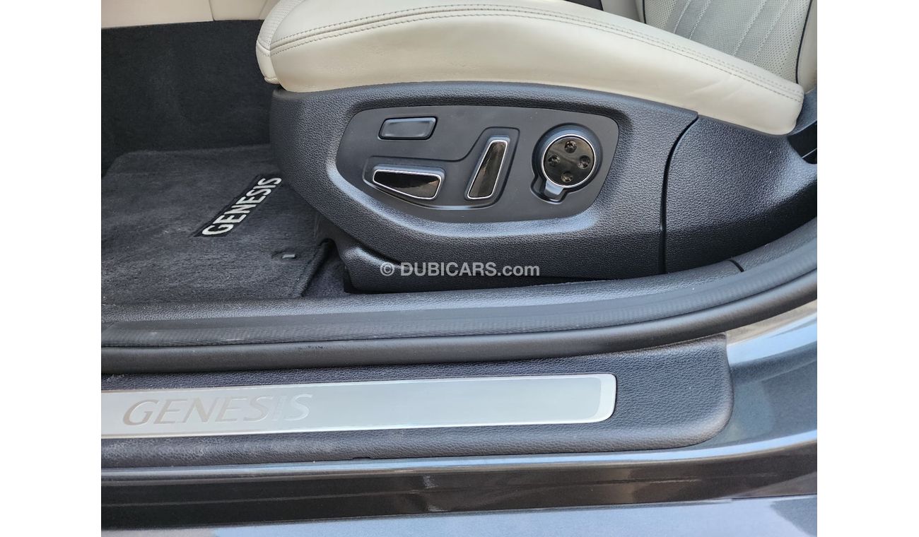 Hyundai Genesis Hyundai Genesis 38_2017_Excellent_Condition _Full option
