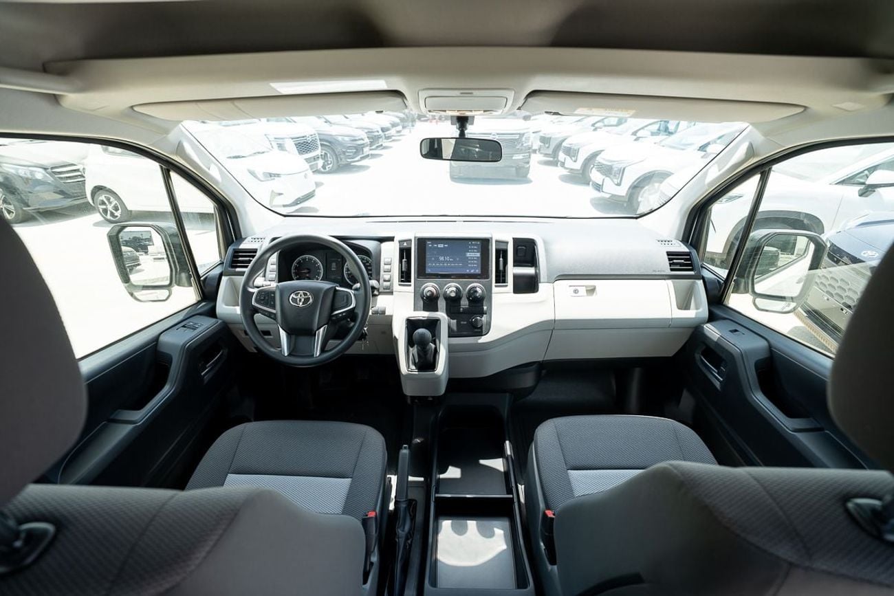 Toyota Hiace Passenger 3.5L Petrol Manual Transmission 2026