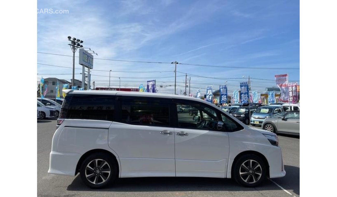 Toyota Voxy ZRR80W