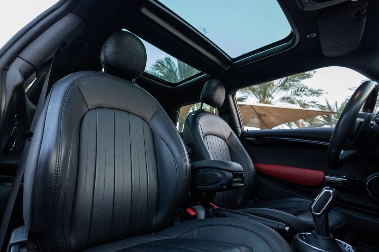 Mini Cooper MINI Cooper S - John Cooper Works 2021 GCC | Warranty for 1,249.00 AED monthly