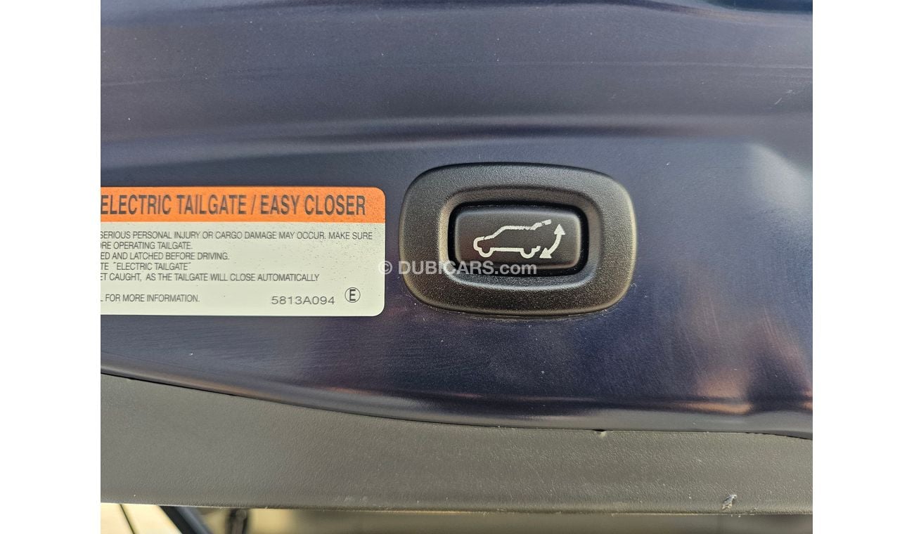 ميتسوبيشي آوتلاندر Full Option | Sunroof | Original Airbags | 7 Seats