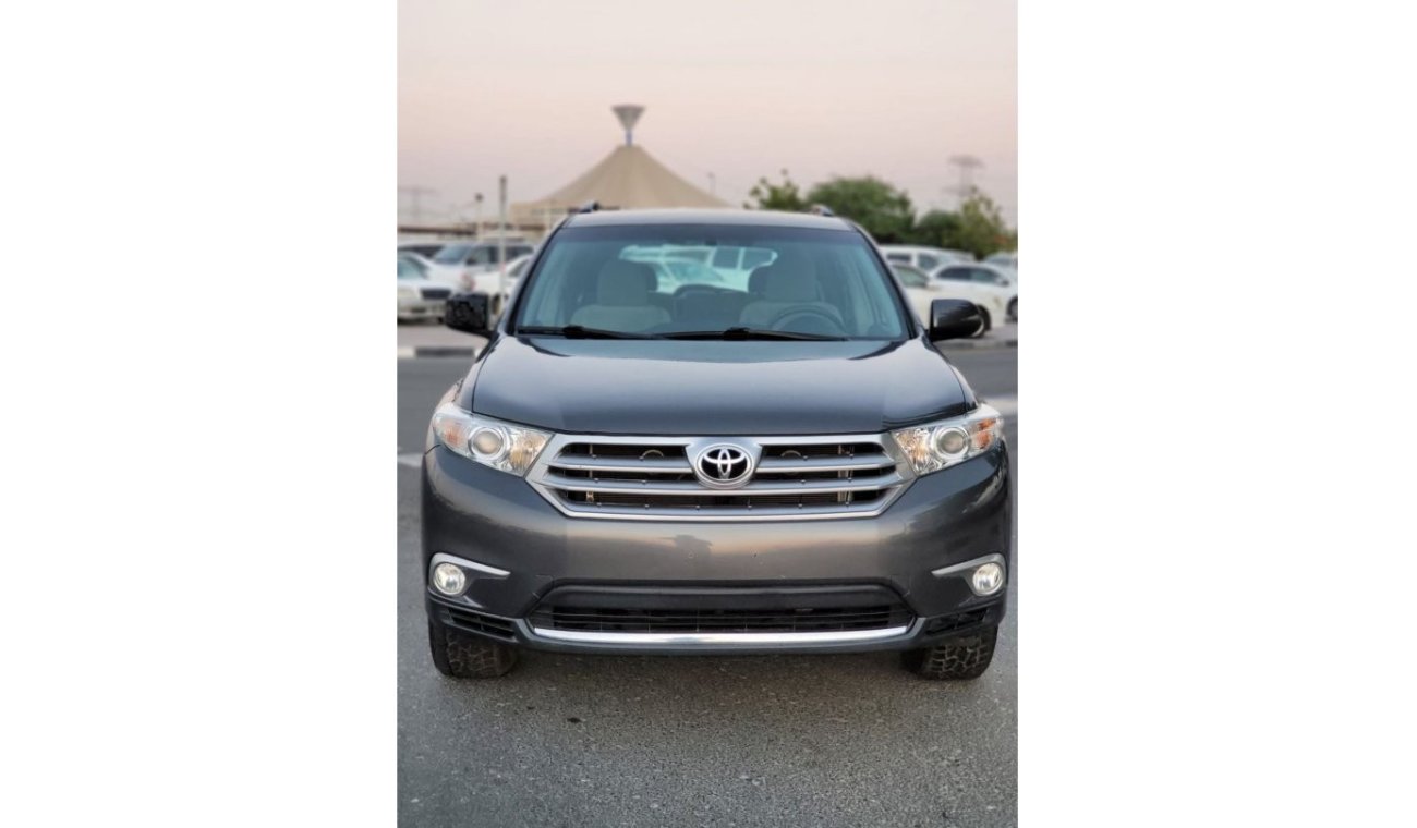 تويوتا هايلاندر TOYOTA HIGHLANDER CLEAN CAR