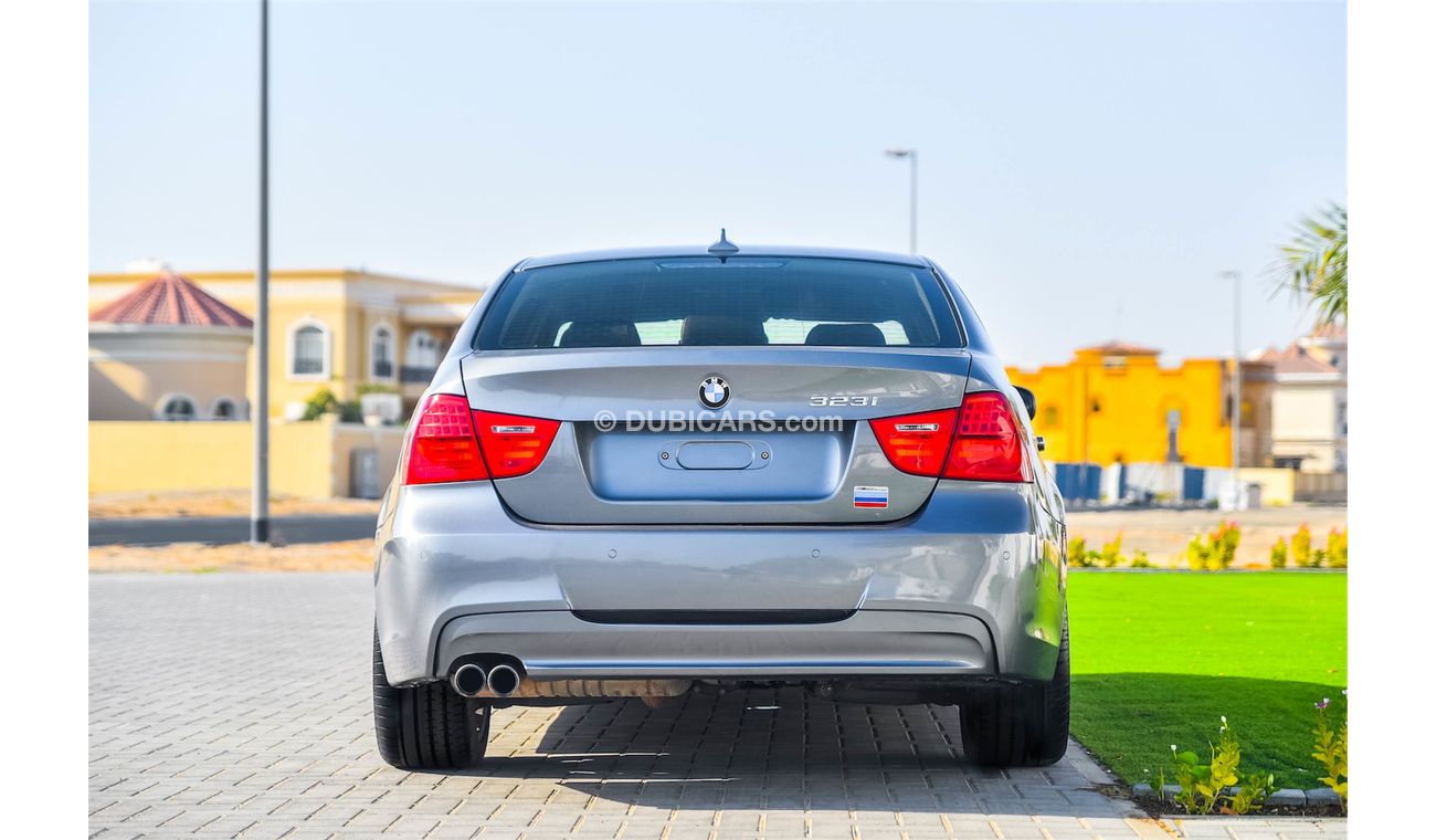 بي أم دبليو 323 i