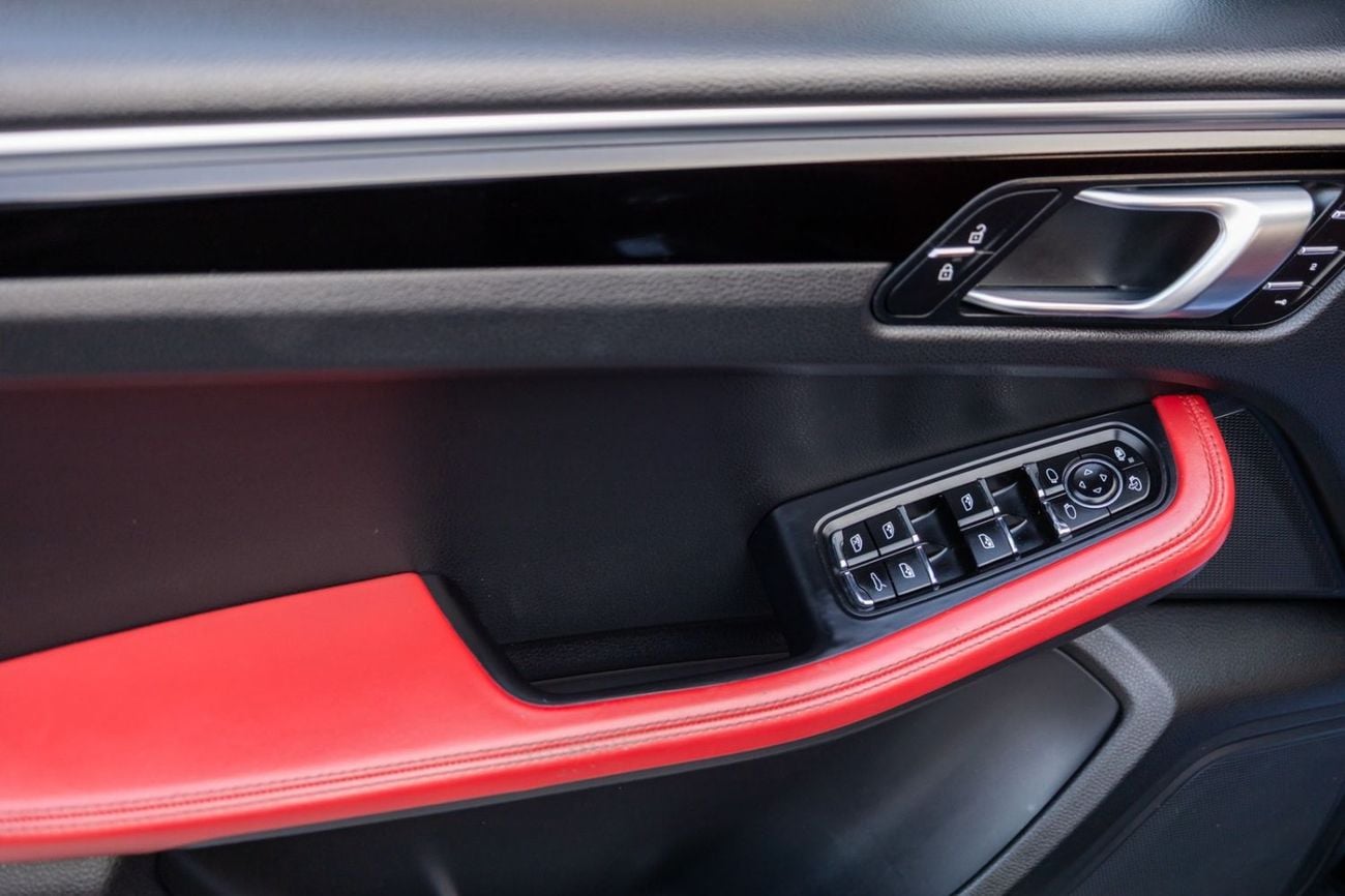 Porsche Macan Macan