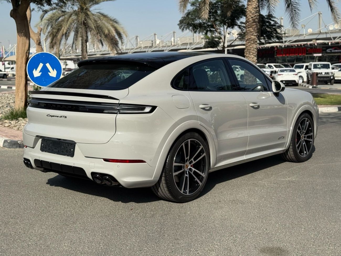 Porsche Cayenne GTS Coupe **2025**GCC SPEC UNDER WARRANTY