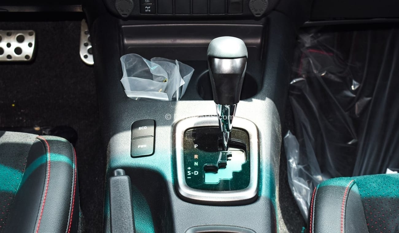 تويوتا هيلوكس GR Sport 4.0 L V6