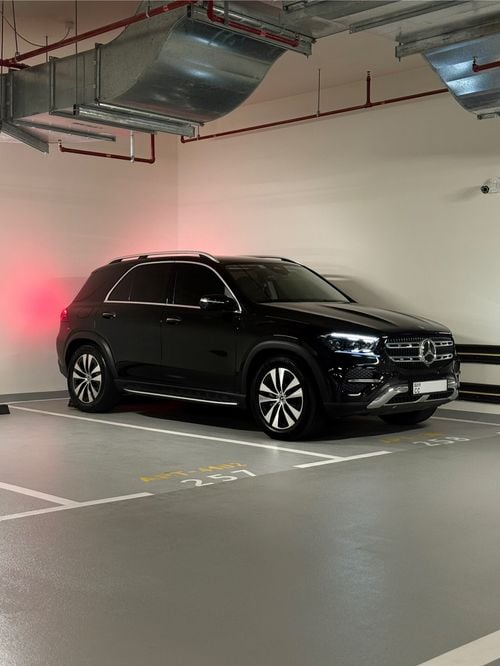 Mercedes-Benz GLE 350 Mercedes-Benz GLE350 (4 Matic)