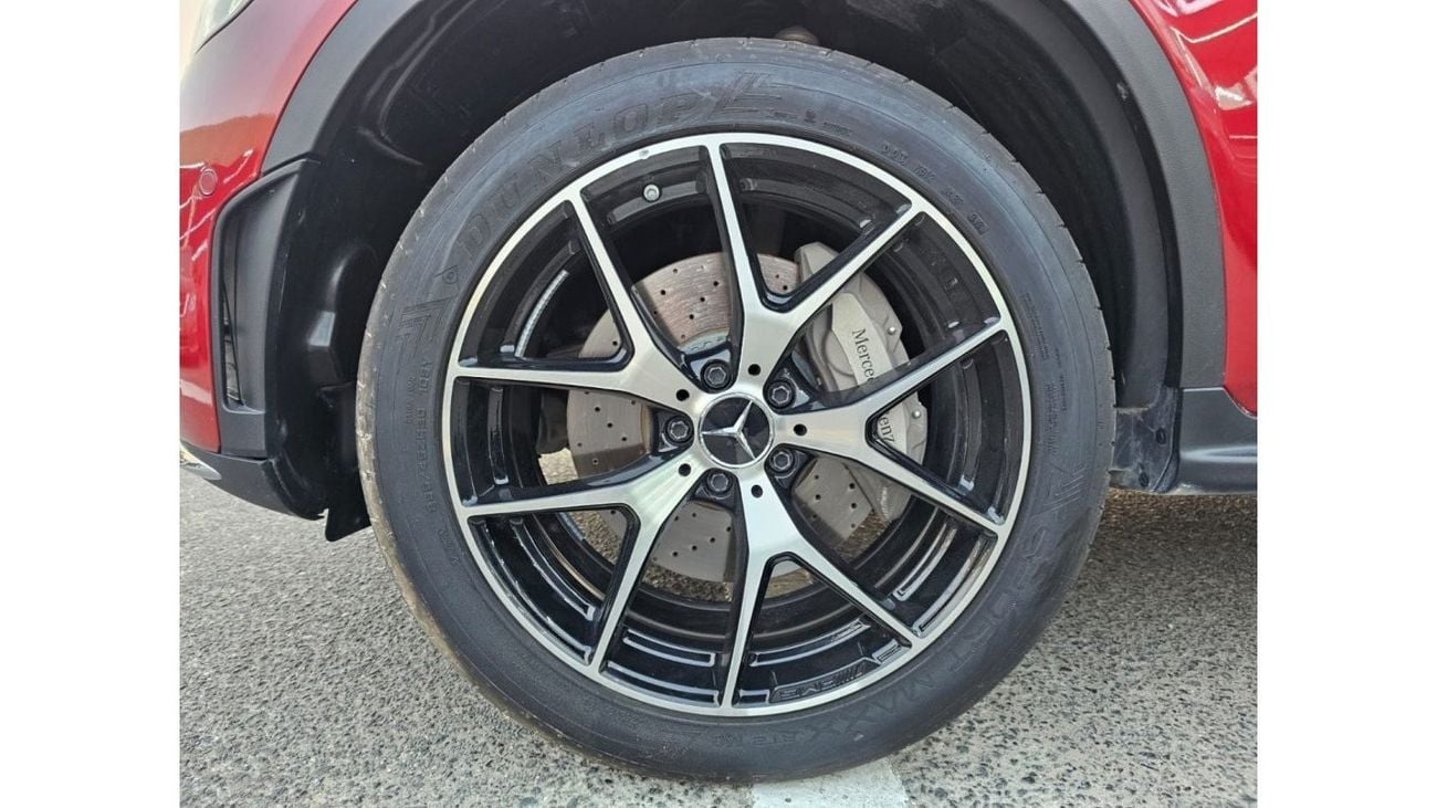 Mercedes-Benz GLC 300 4MATIC