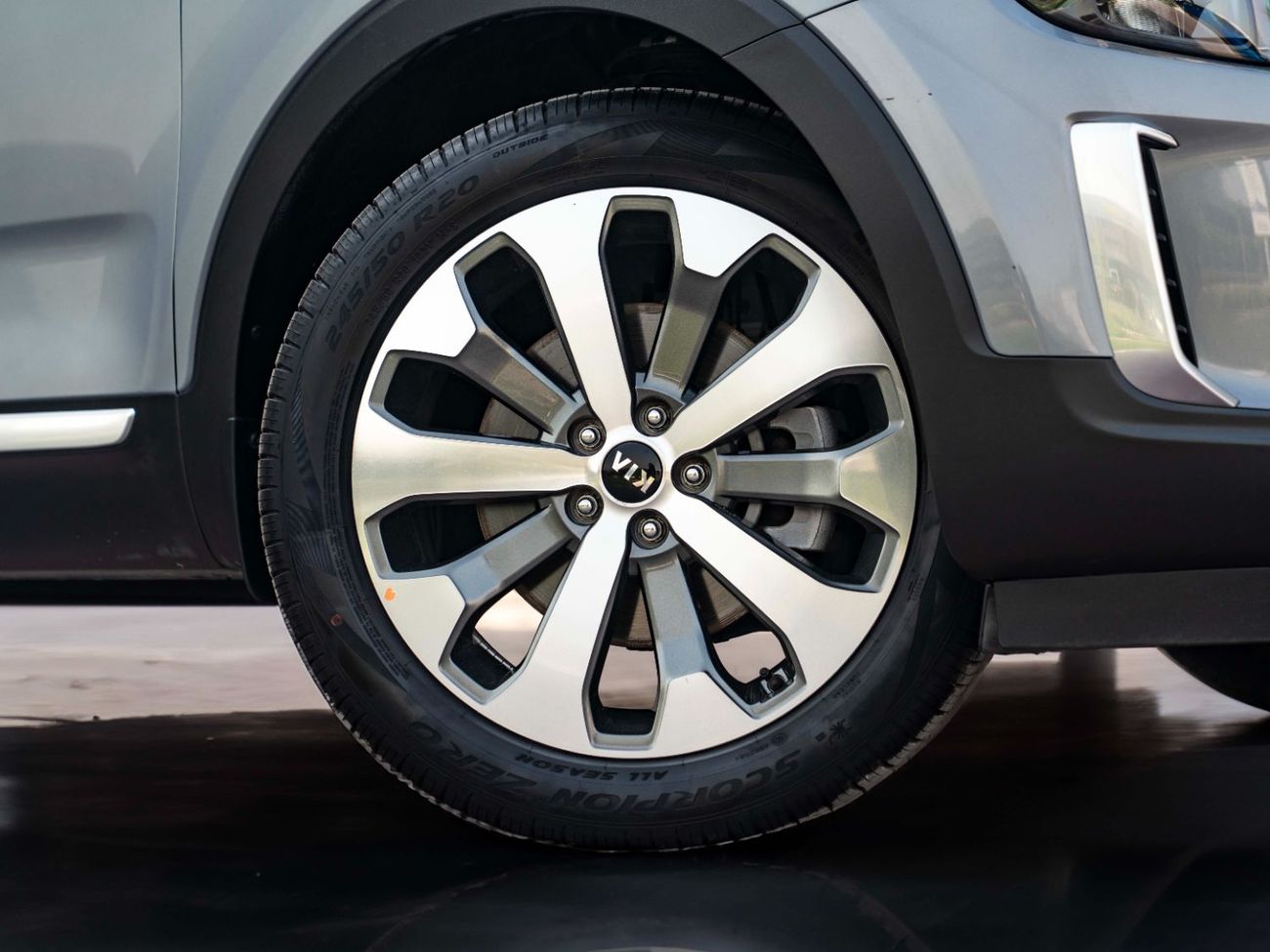 Kia Telluride LX 3.8L (291 HP)