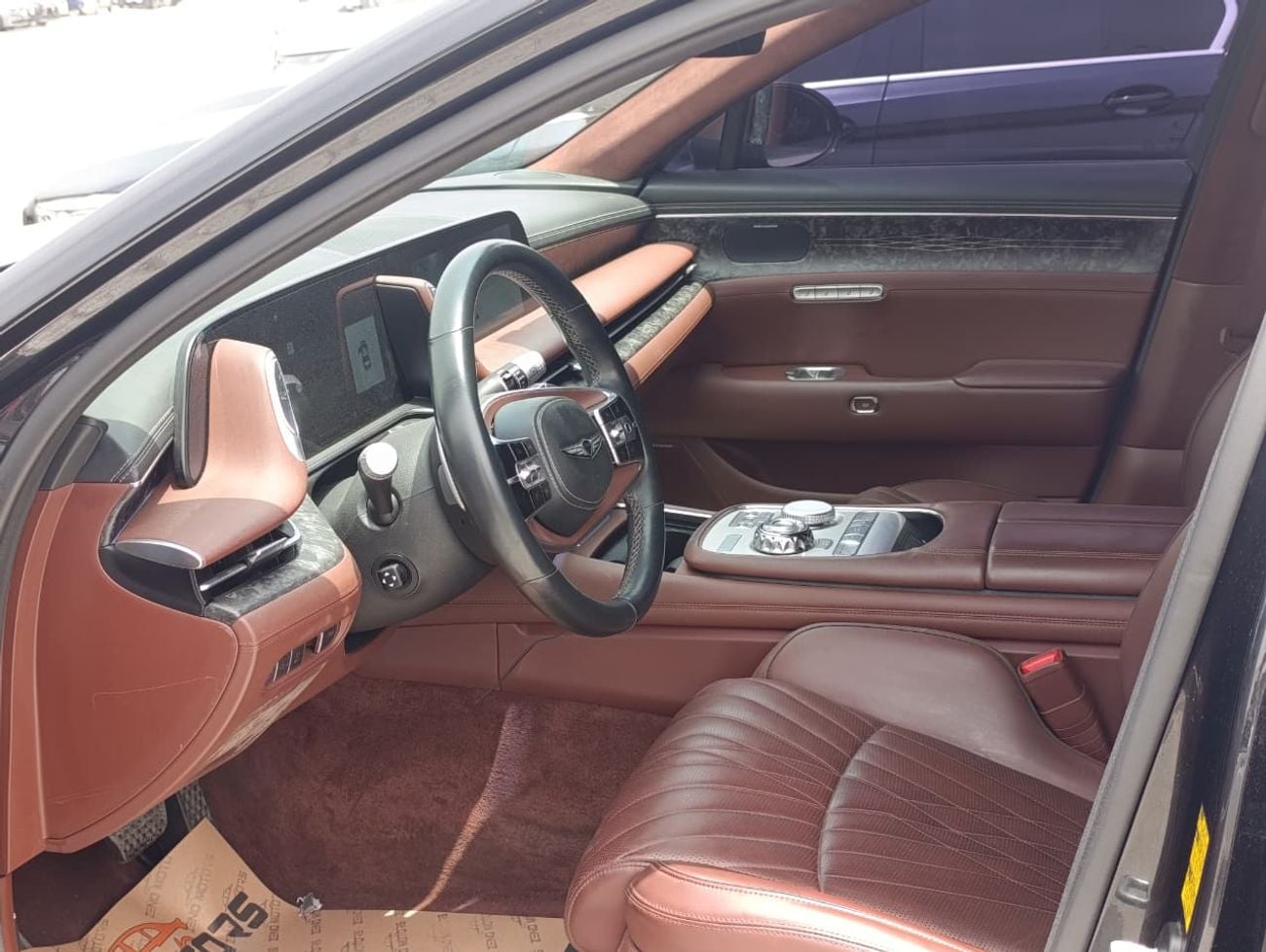 Genesis G90 PLATINUM