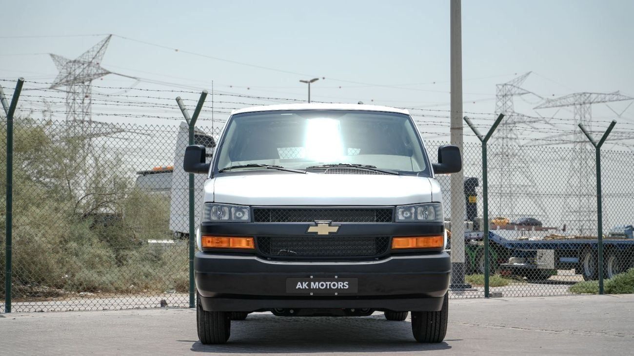 Chevrolet Express Chevrolet Express Cargo 6.6L V8 Petrol 2024 MY