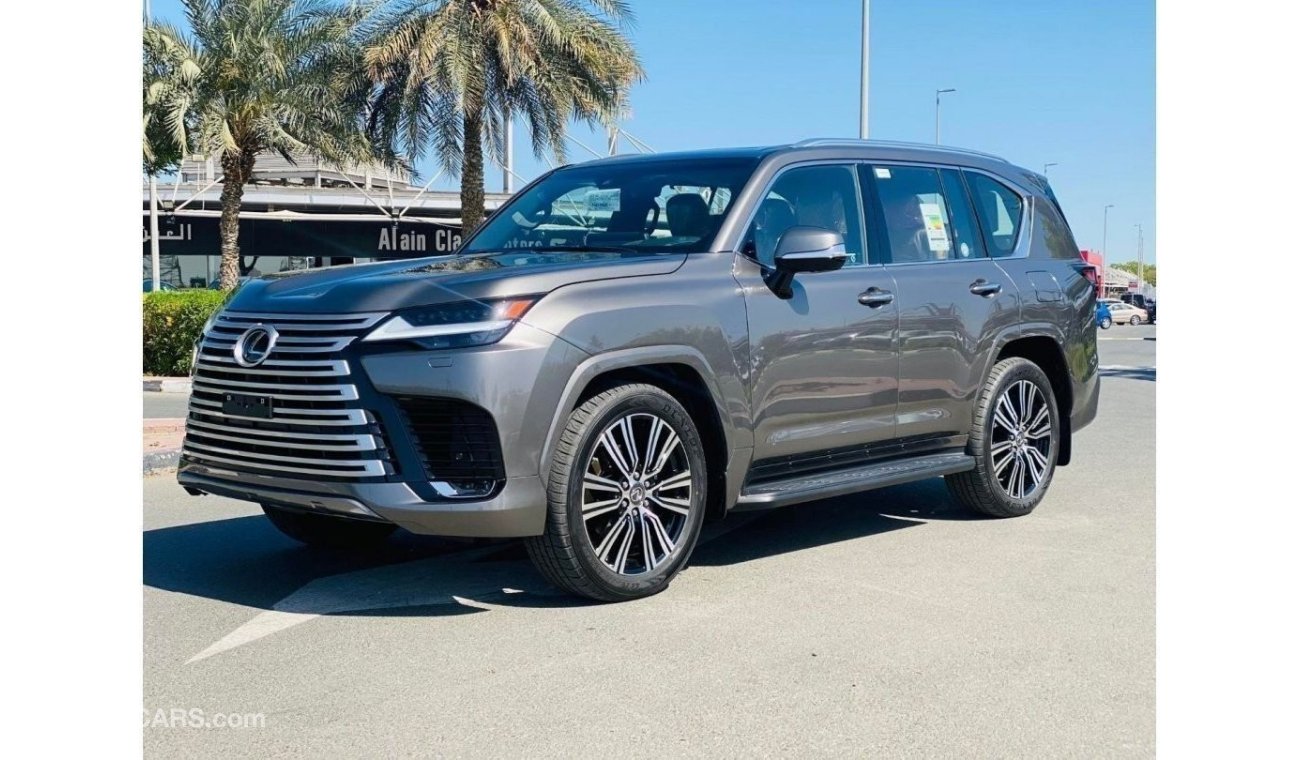 Lexus LX600 "Signature" / GCC SPEC UNDER WARRANTY