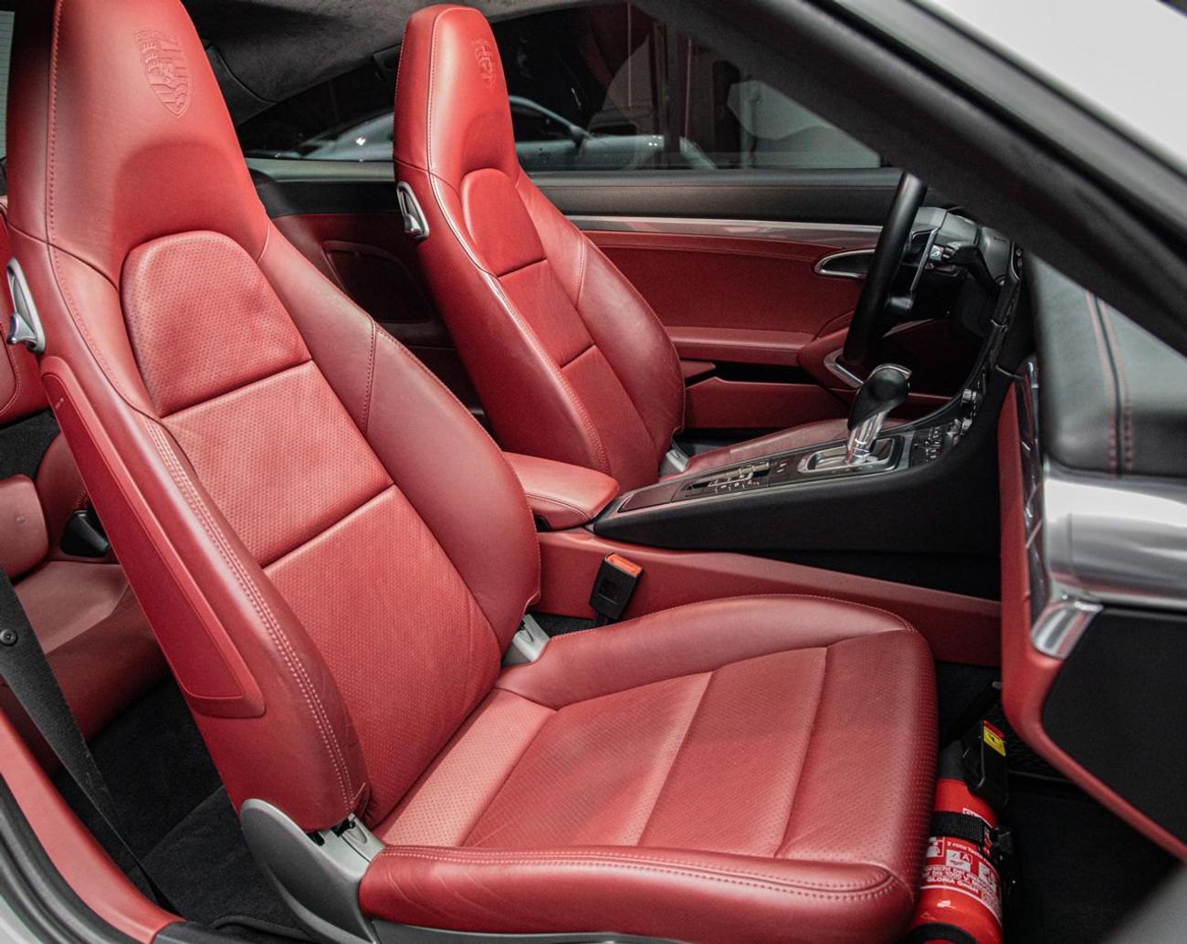 Porsche 911 Carrera 3.0L (380 HP) Coupe Sports Exhaust System • Porsche Warranty • GCC