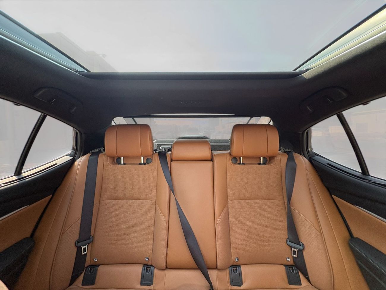 تويوتا كامري LUMIERE 2.5L HYBRID A/T | 2025 | GCC SPECS | AED 2,150 per month