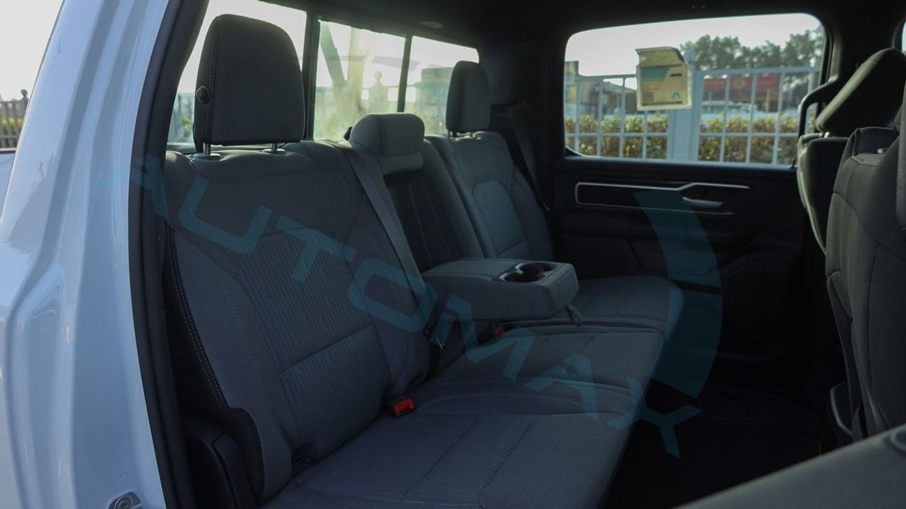 RAM 1500 Bighorn eTorque 3.6L V6 4x4 GCC 0Km With 3 Years Or 100,000 Km Warranty