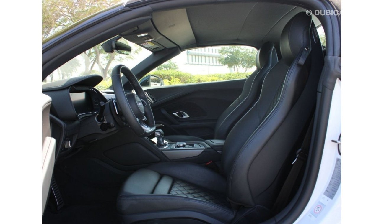 Audi R8 Spyder V10 RWD The Legend Of Audi AND last V10 Engine