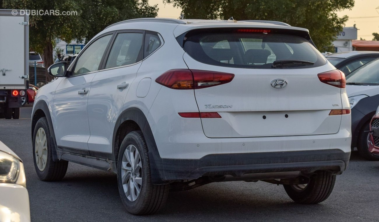 Hyundai Tucson 2.0 L  2020 MODEL 4 CYLINDER WITHOUT SUNROOF TYPE 2 AUTO TRANSMISSION ONLY FOR EXPORT