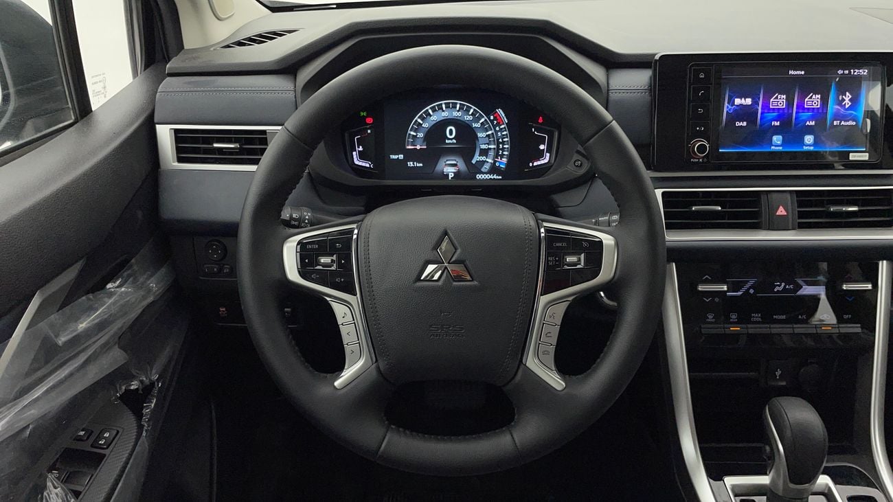 Mitsubishi Xpander H/L PREMIUM 1.5 | Zero Down Payment | Home Test Drive