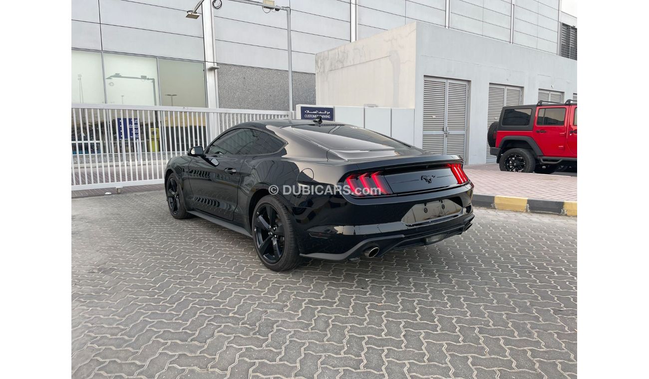 فورد موستانج Canadian importer