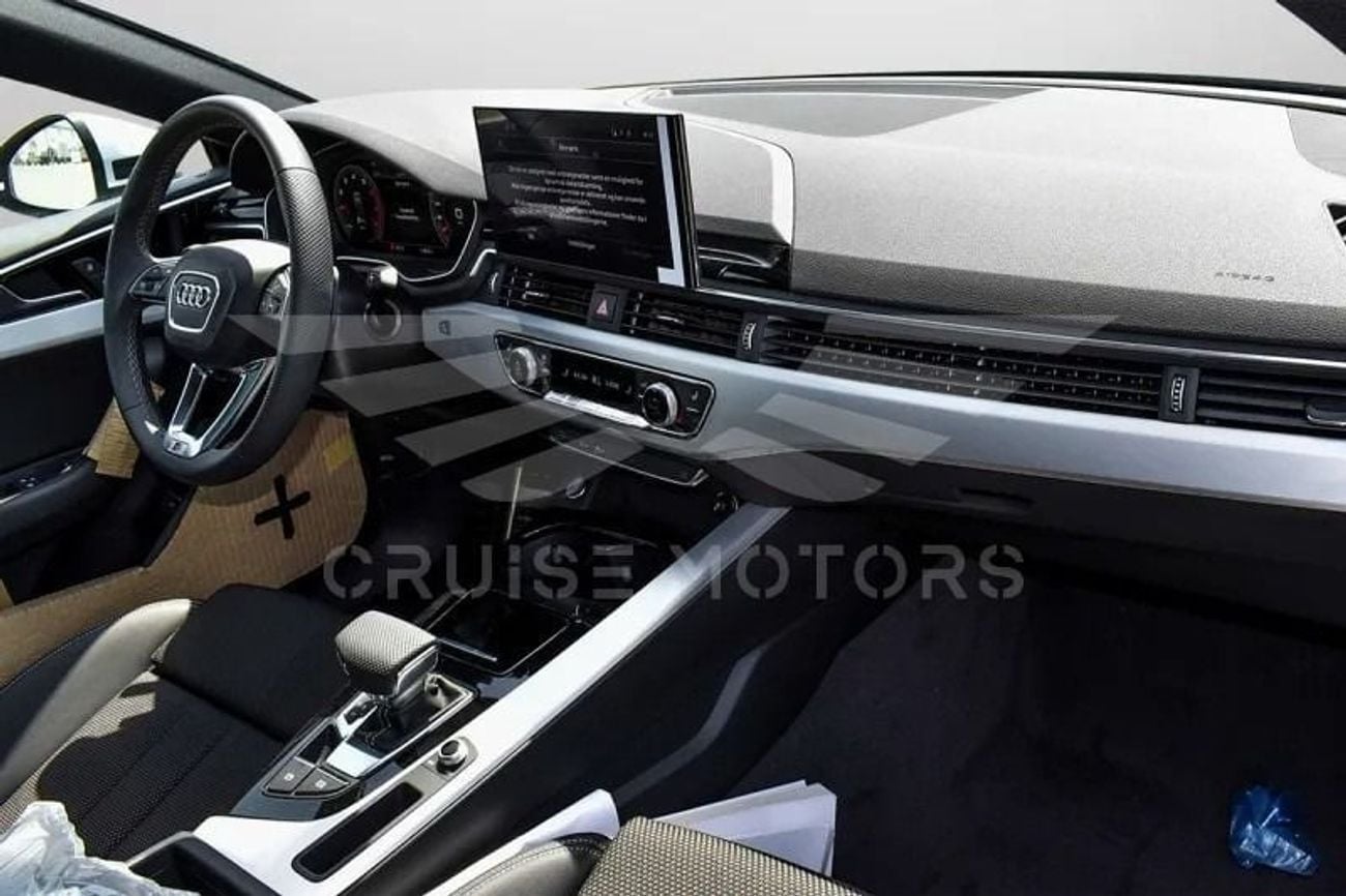 أودي A5 40 TFSI S-LINE