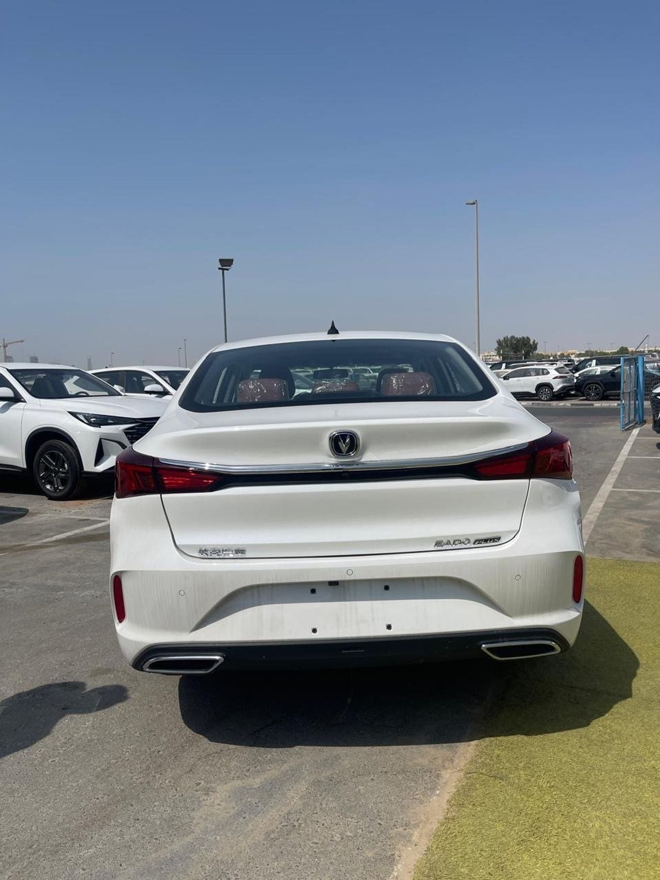 تشنجان ايدو ستاندارد CHANGAN EADO PLUS 2026 – CHINESE SPECIFICATIONS  • Engine: 1.5L Turbo Petrol • Power: 192 PS (141 kW