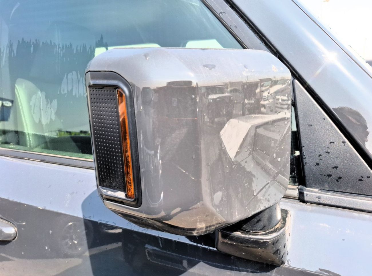 Toyota Prado Toyota Prado 2.7L 2025 Limited Grey Petrol EU (Export Only)