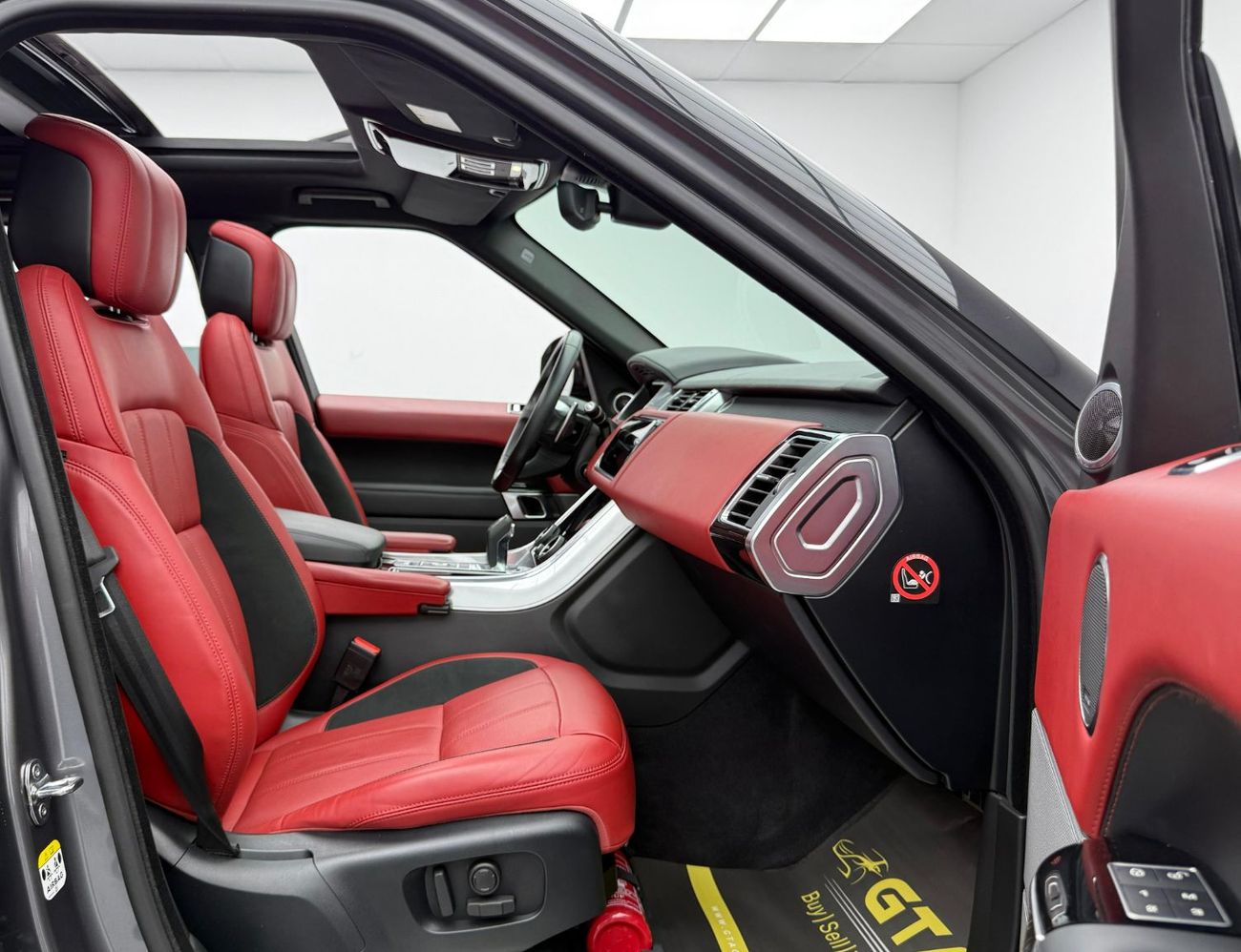 لاند روفر رينج روفر سبورت HSE 3.0L (340 HP) 2018 Range Rover Sport HSE Dynamic, Warranty, 2026 RR Service Pack, Fully Loaded,