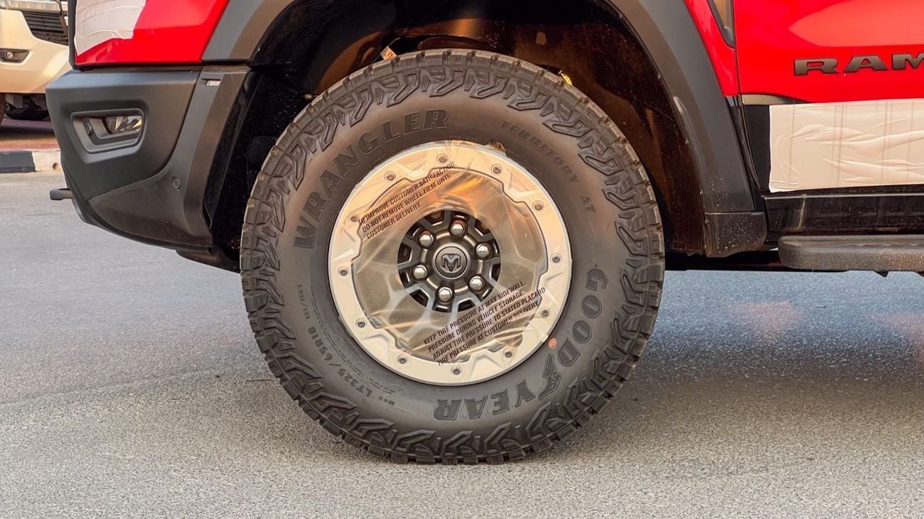 RAM 1500 EXPORT PRICE - RAM RHO 3.0L TT HO - Red (FULL OPTION)