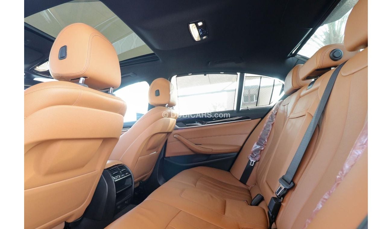 بي أم دبليو 520i G30