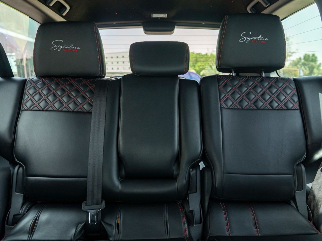 ميتسوبيشي باجيرو AED 1,730 PM • PAJERO 3.8 SIGNATURE EDITION • ONLY 25,000 KM • GCC SPECS • PRISTINE CONDITION