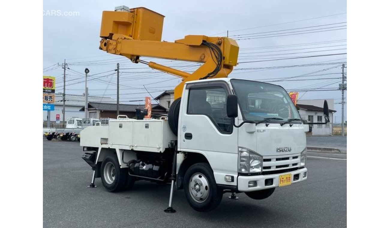 Isuzu Elf NKR85AN