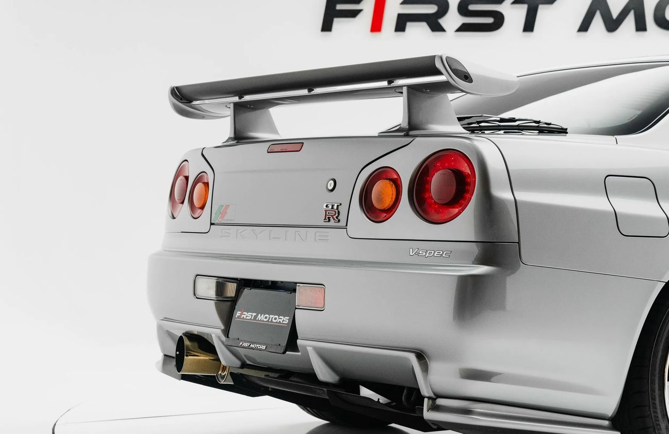 نيسان سكايلاين 2.6L I-6 Turbocharged Engine