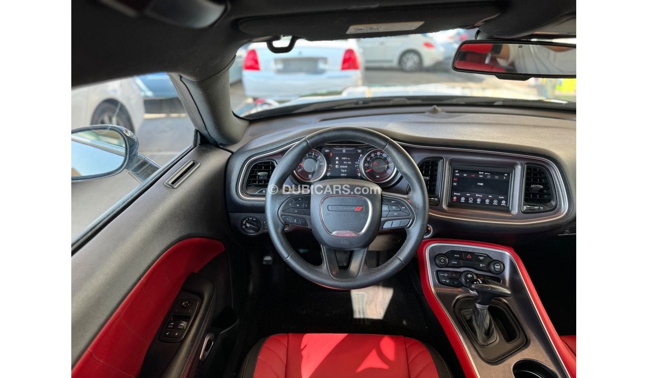 Dodge Challenger Dodge Challenger SXT / 2018 / USA / V6