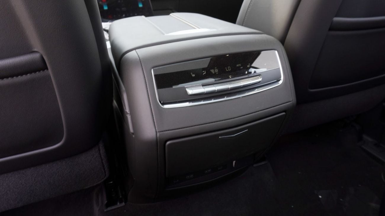 Cadillac Escalade V SERIES Cadillac Escalade-V | 2026 | GCC Specs | Petrol | 6.2L Supercharged V8 | 682 HP | AWD