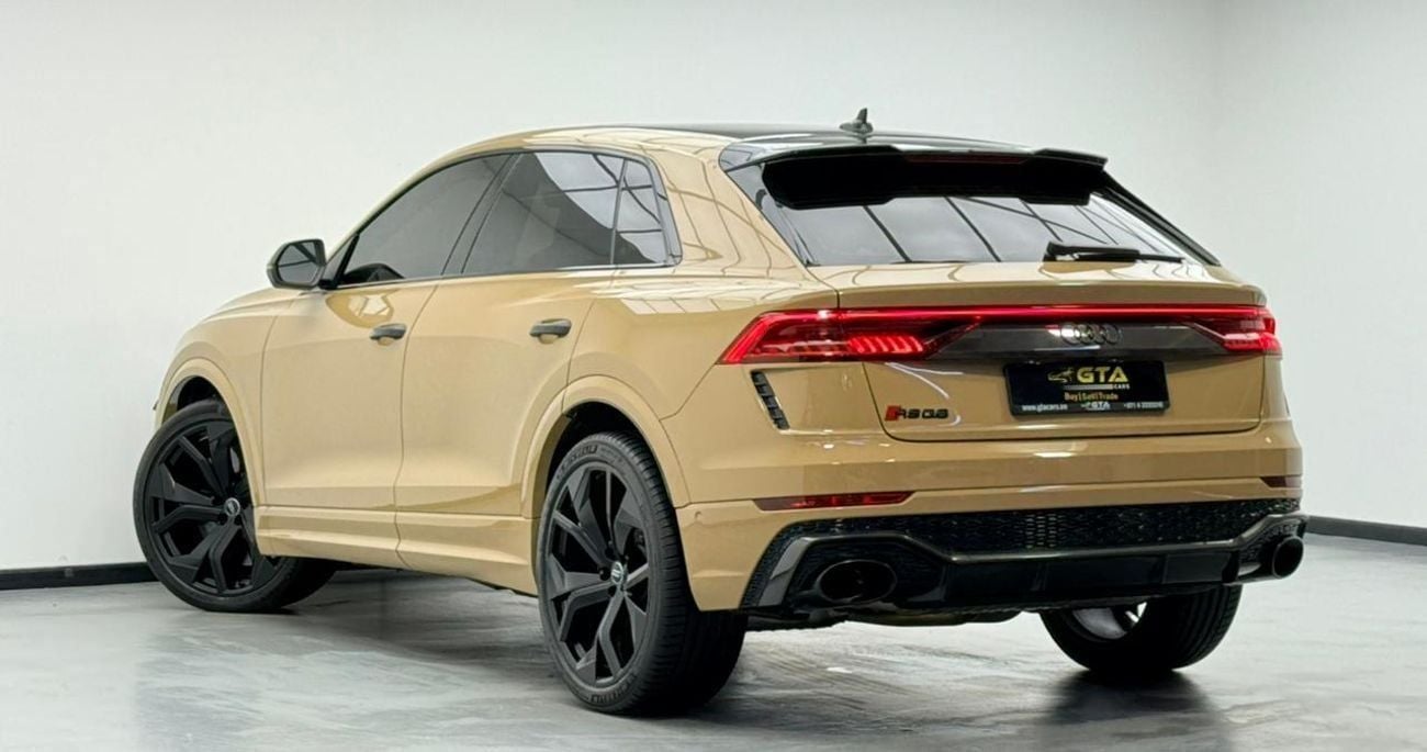 Audi RSQ8 2020 Audi RSQ8 4.0TFSI Quattro, Warranty, Carbon Fiber Package, Excellent Condition, GCC