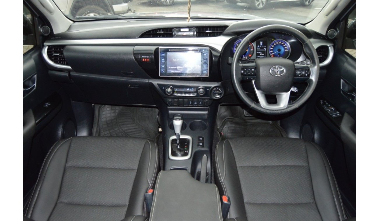 Toyota Hilux SR5 Full option Clean Car Top car