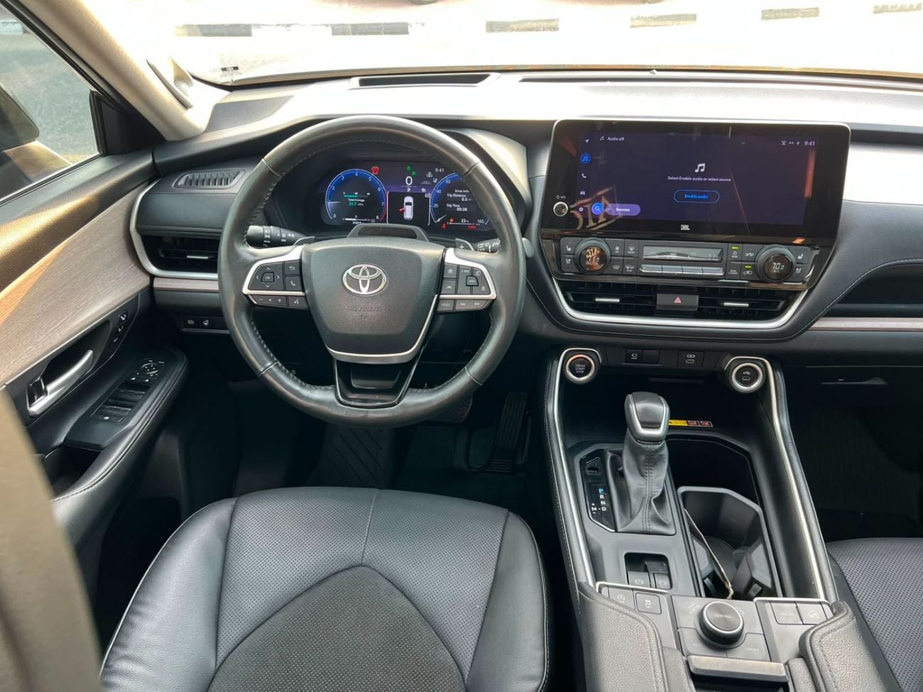 Toyota Grand Highlander  2024 Toyota Grand Highlander PLATINUM 2.4L V4 Turbo - Panoramic View - 360* 5 CAM - HUD - AWD 4x4 Fu