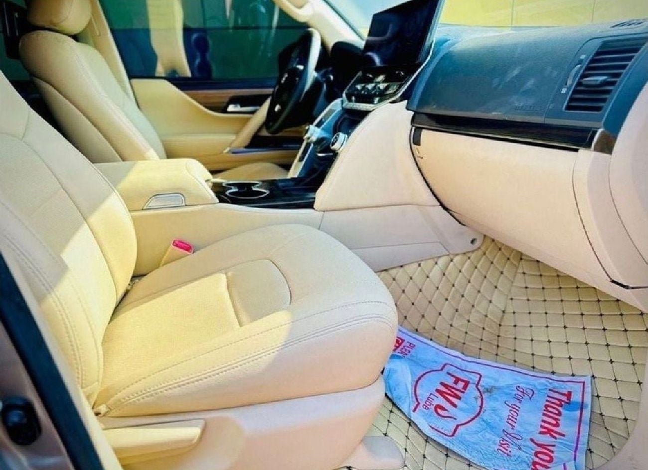 تويوتا لاند كروزر 2017 Model Facelift To Lc300 2025 Shape Exterior and Interior Both Very Clean And Perfect Condition