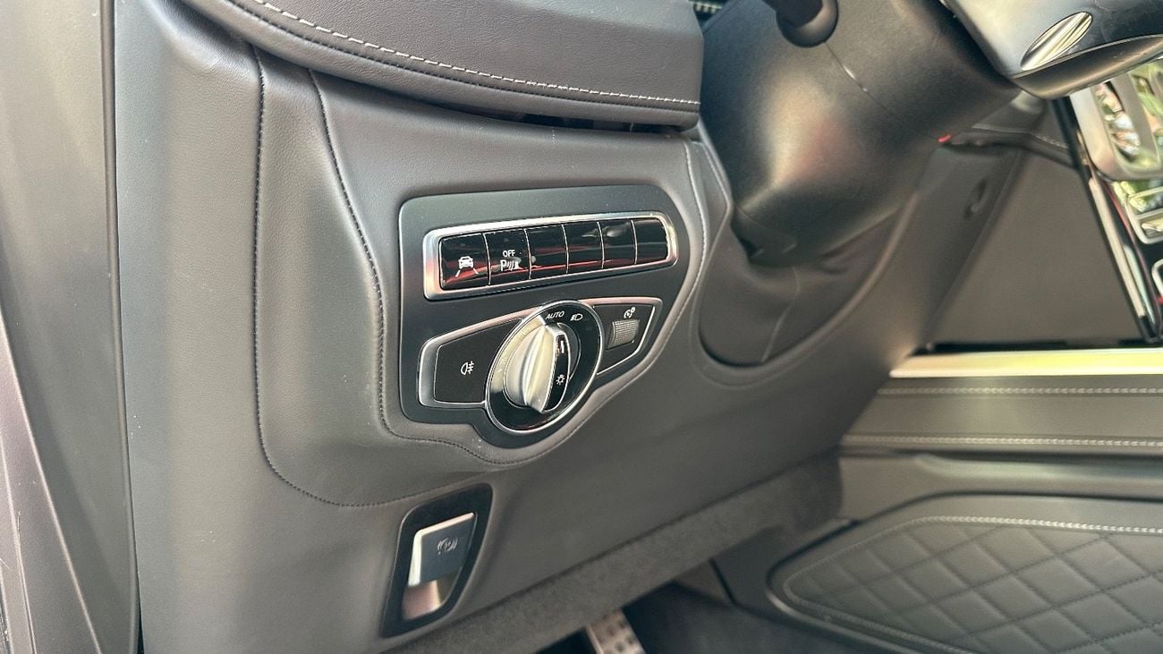 Mercedes-Benz G 63 AMG 4MATIC SUV | Carbon fiber interior | Accident free