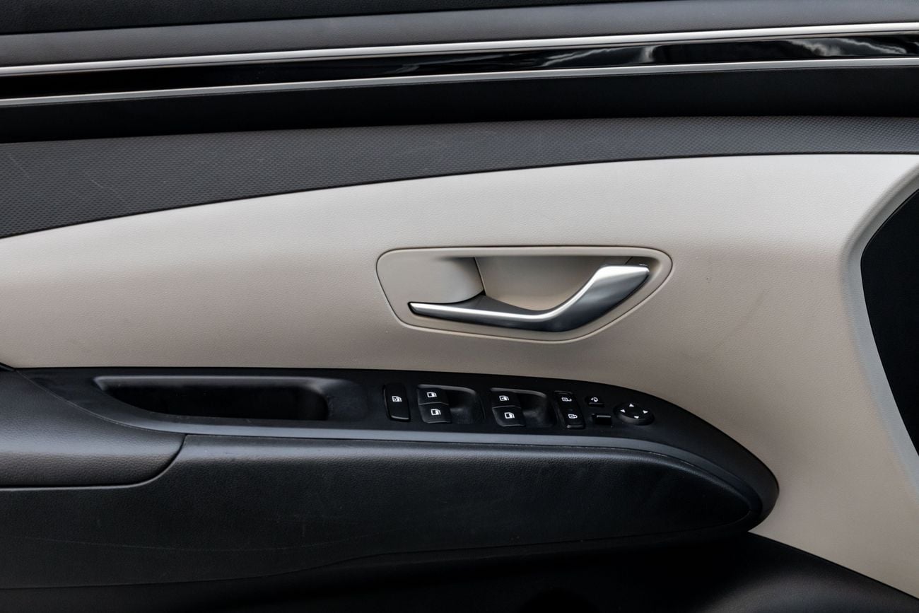 Hyundai Tucson Tucson COMFORT PLUS | ONE OWNER | FSH | 2,149 P.M | 0% Downpayment | ONE OWNER | FSH!