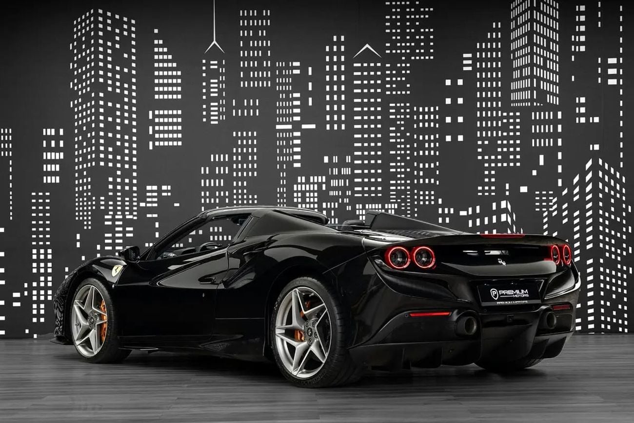 Ferrari F8 Spider STD