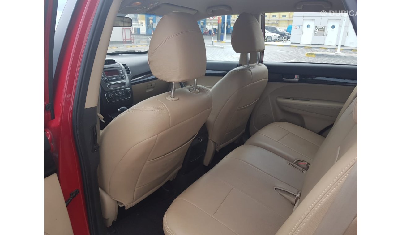 كيا سورينتو Sorento 2015 Gcc 7 seats