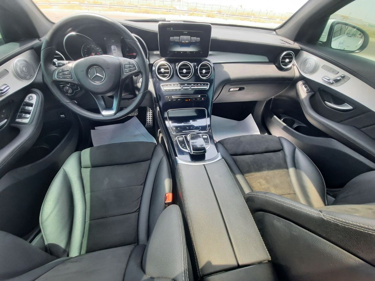 Mercedes-Benz GLC 300 Coupe AMG Mercedes GLC300 coupe 2019 kit 63 full option